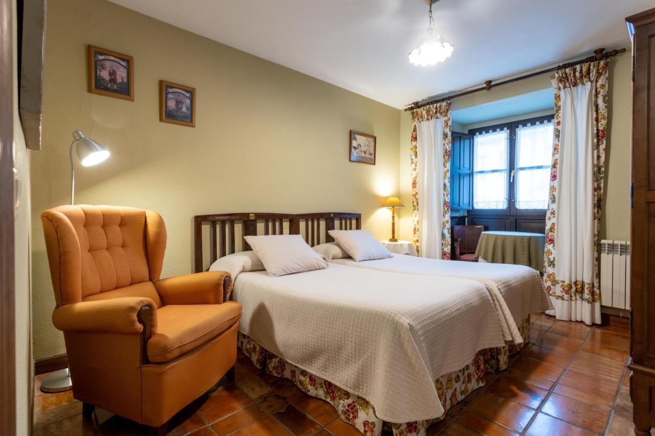 Posada De Muno Муньорродеро Экстерьер фото