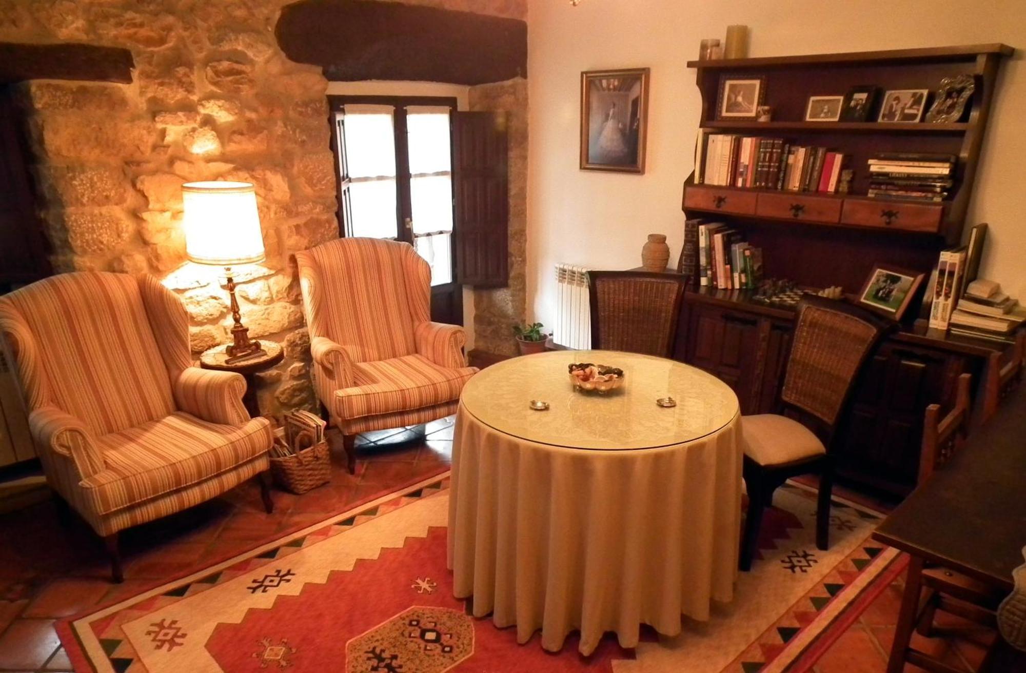 Posada De Muno Муньорродеро Экстерьер фото