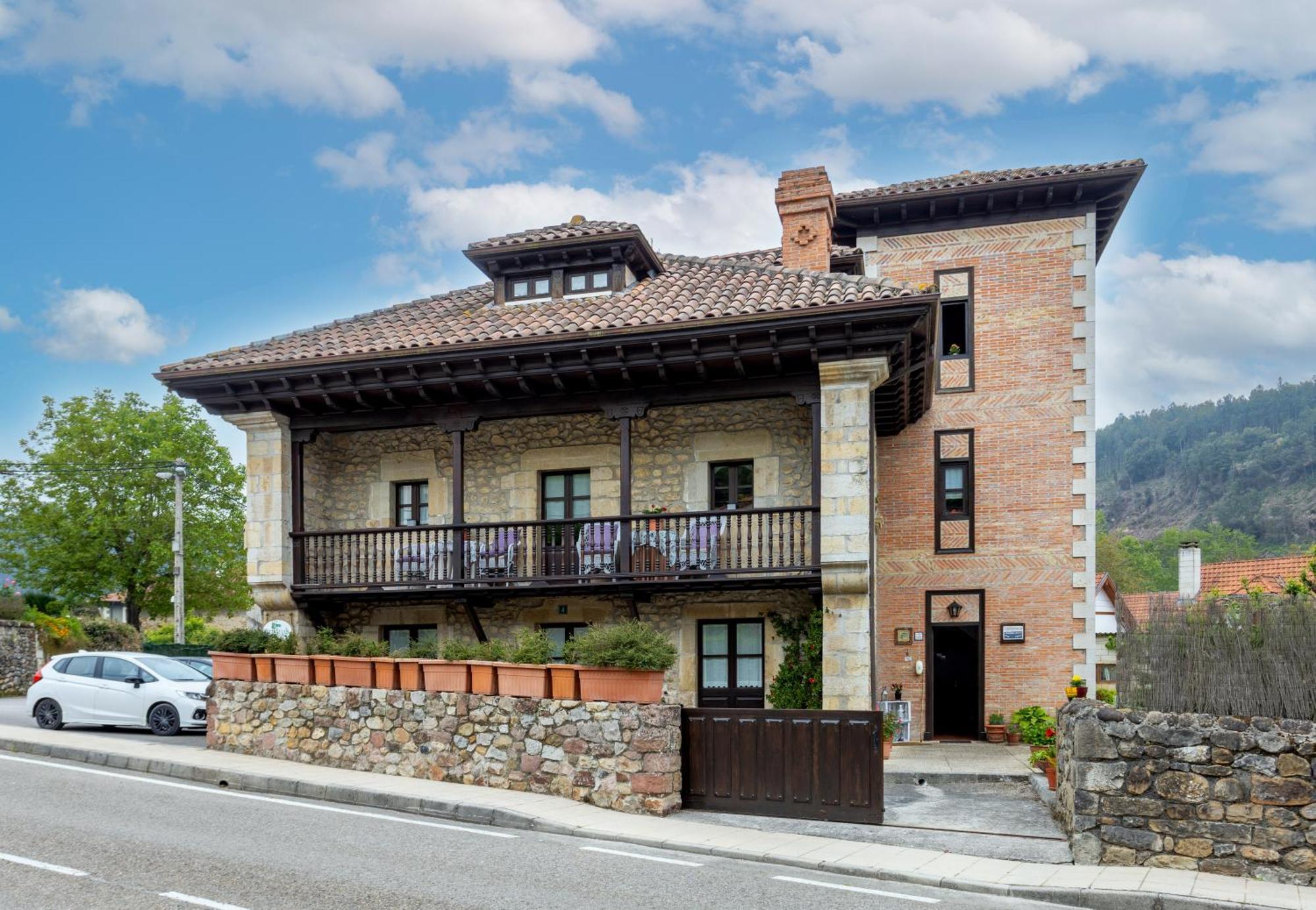 Posada De Muno Муньорродеро Экстерьер фото